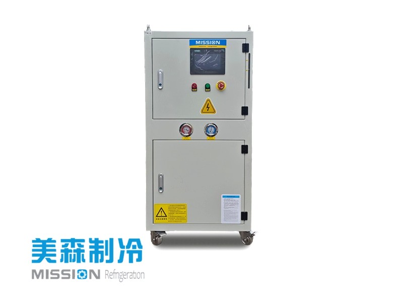 液冷源（液冷機）